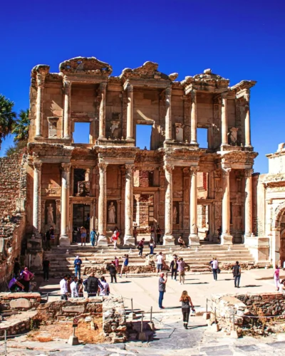 Cidade Antiga de Éfeso, Biblioteca de Celso